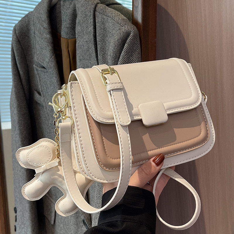 Сумка женская 2025 новинка весны и лета женская легкая роскошная нишевая высококачественная дизайнерская портативная сумка через плечо сумка-мессенджер