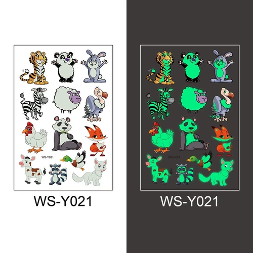 Наклейка с татуировкой