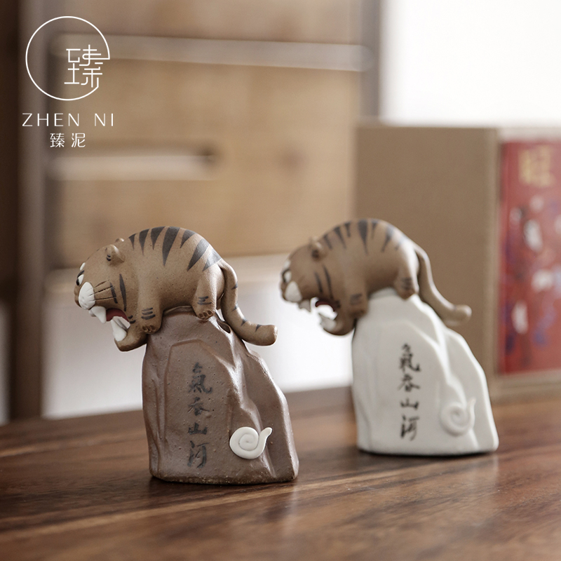 By mud jingdezhen hand - made tea pet coarse pottery was very roars furnishing articles creative ceramic tea set tea table decoration