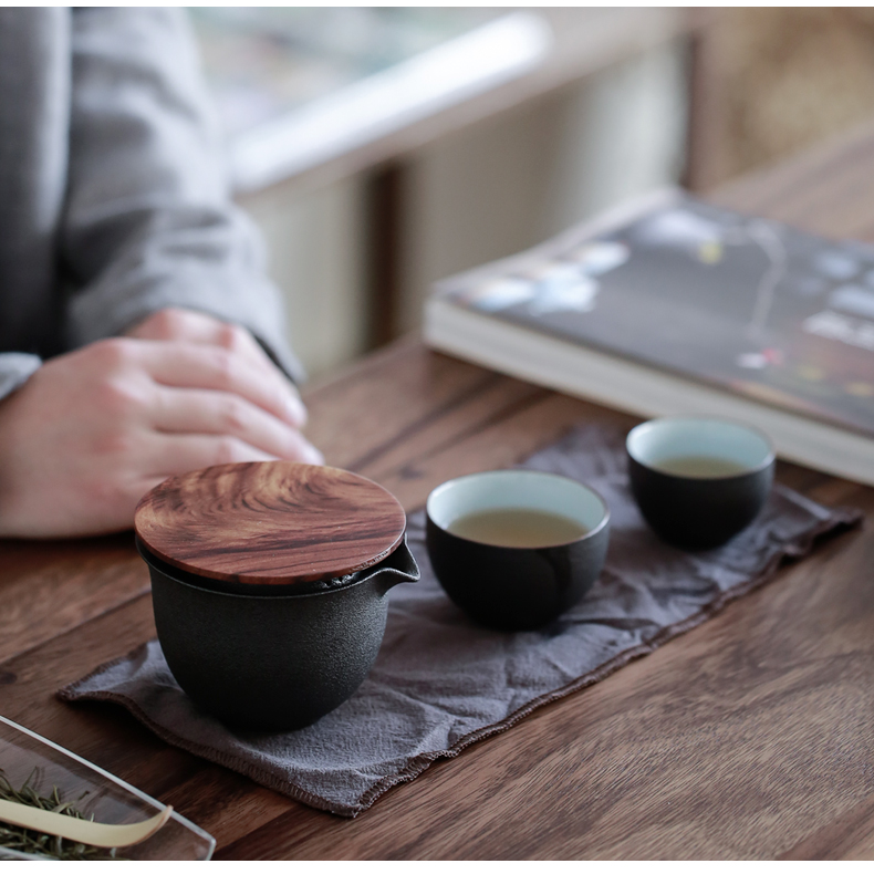 "Japanese travel tea set ceramic mud crack cup a pot of two cups of portable is suing teapot kung fu tea set