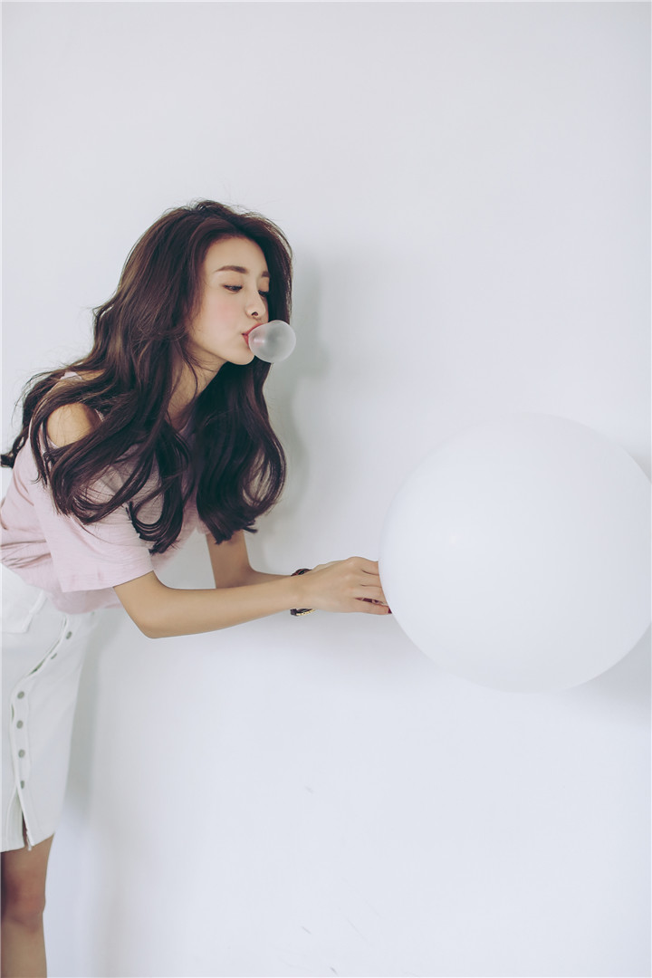 VK旗艦店 韓版純色簡約露肩百搭時尚短袖上衣