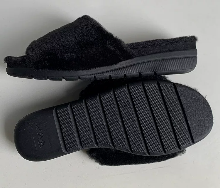 Comfortable suede keep warm slippers with a strap, Korean style, plus size
