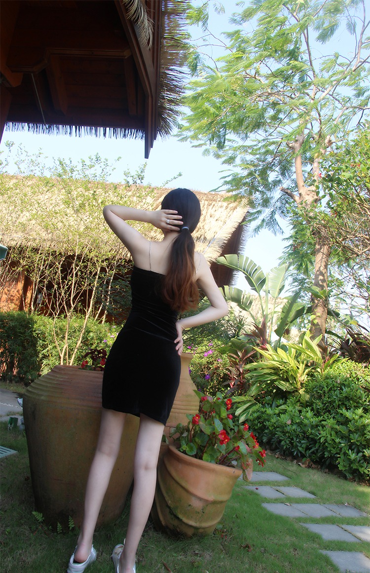 Mùa xuân 2019 quý cô retro Fan nhỏ gợi cảm chuỗi kim cương mỏng nhung dây đeo túi váy hông váy váy - Sản phẩm HOT thời trang nữ trung niên