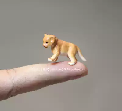Simulation animal mini version of small lion cub CUB Cub model doll model decoration micro-View