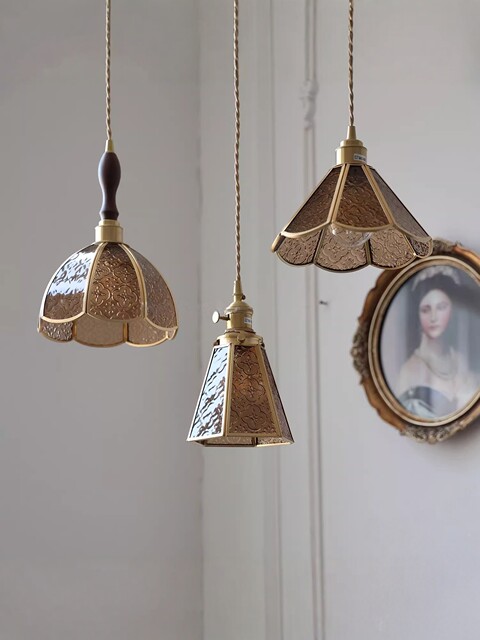 Vintage Style Old Shanghai Retro Brass American-Style Begonia Flower Glass Chandelier for Bedside, Hallway, Cafe, and Window Lighting