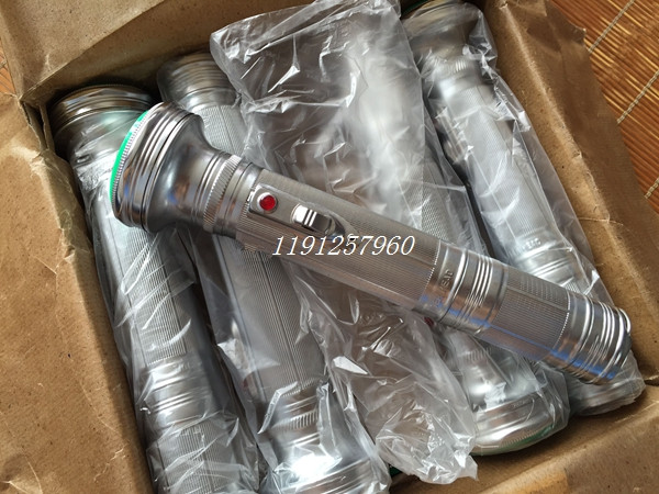 Boutique National Cargo Tiger Head Card Sheet Iron Flashlight Nostalgia Collection Yellow Light Tire Teaching Flashlight