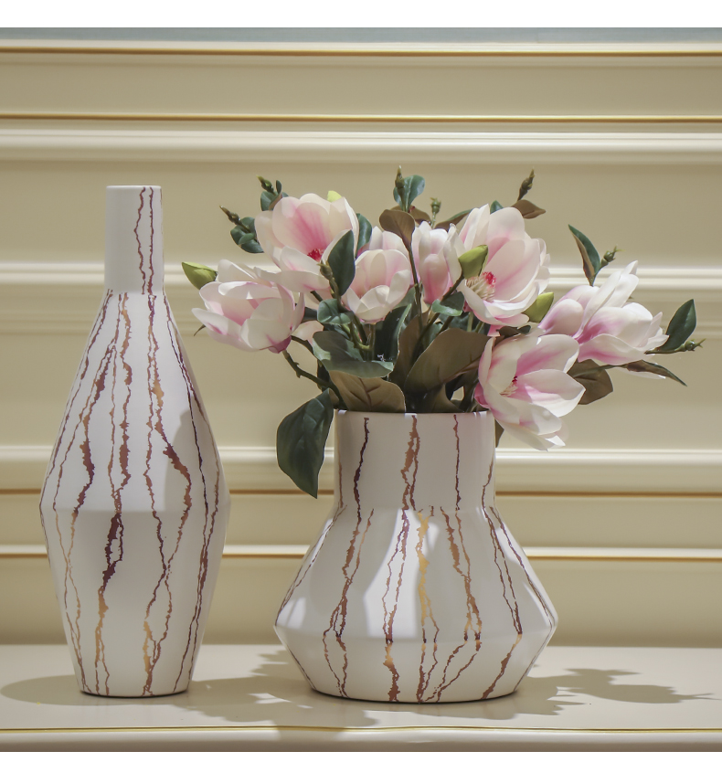 Nordic ceramic vase furnishing articles I and contracted European ornamental flower arrangement sitting room dried flowers, desktop small pure and fresh and vase