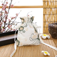 Шкоры, полные звезд в небе