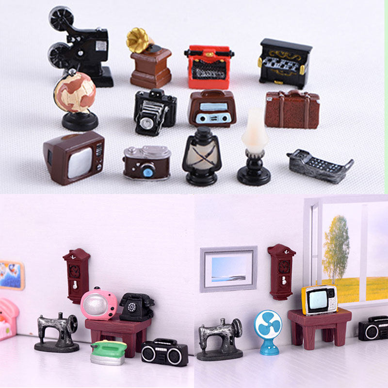Retro Nostalgia Old Fashioned Suitcase Camera Radio TV Telephone Home Appliances Electric Rice Cooker Props Small Pendulum Pieces
