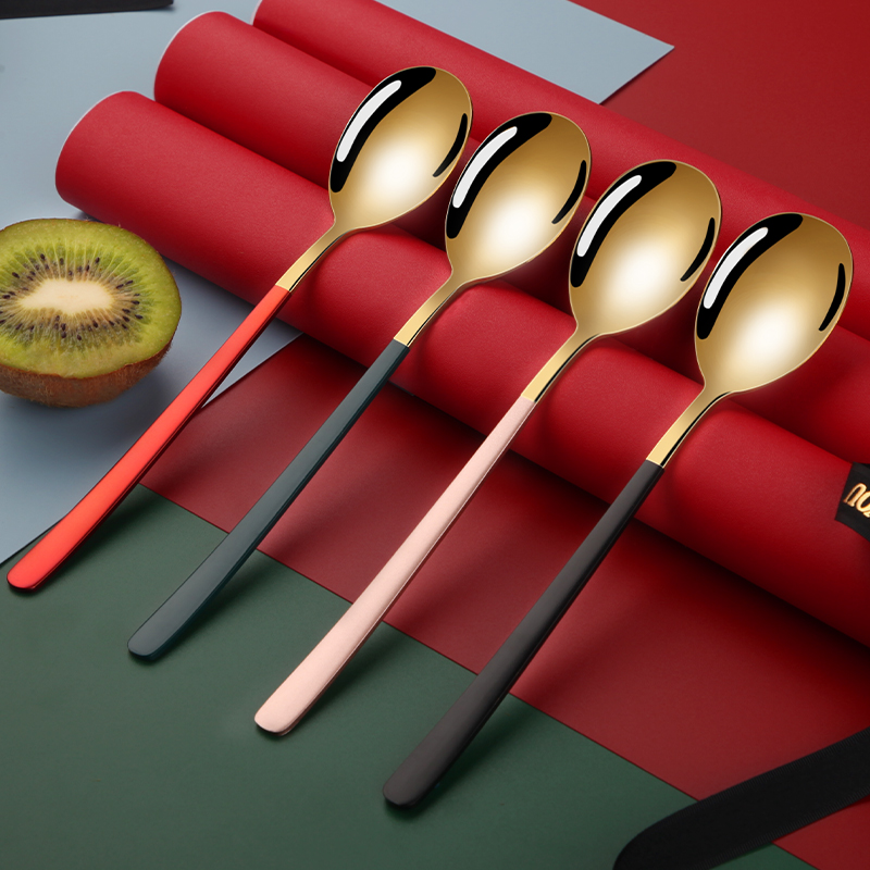 Spoon stainless steel long handle Gong Home Use children to eat watermelon special light extravagant idea to drink soup ice cream mesh red