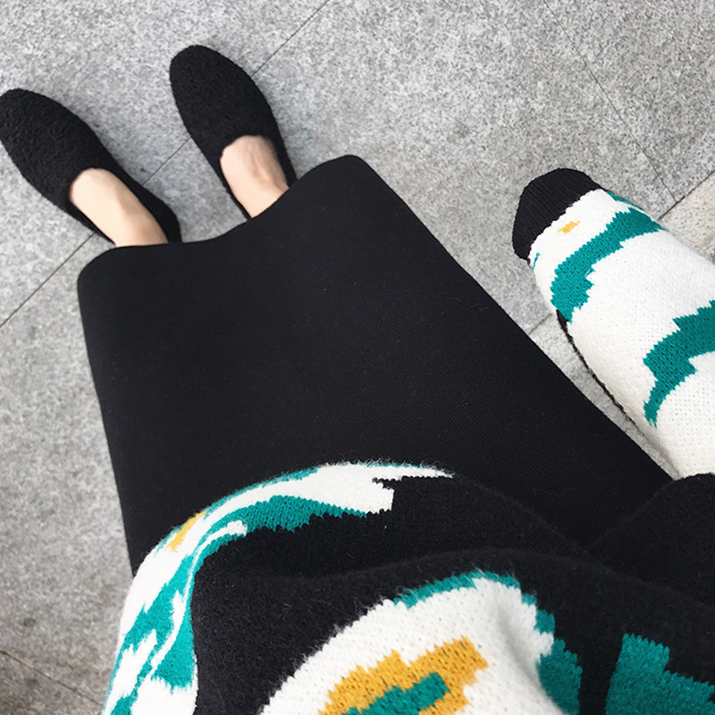 2019 autumn and winter new Korean version all-match high waist solid color mid-length version slit woolen hip skirt women's knitted skirt