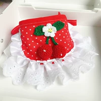 Красная клубника