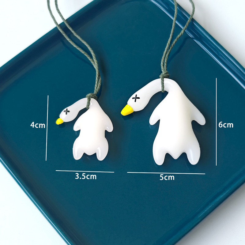 Color-Changing Roast Duck Keychain That Changes Color When Exposed to Light and Ultraviolet Rays, Creative and Funny Prank on Beijing Roast Duck, Bag Keychain