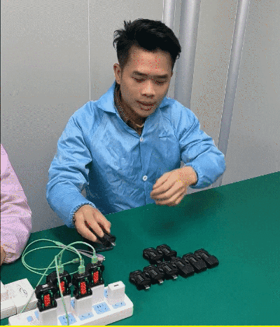 08.gif