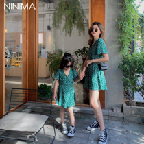 Nini Ma 2020 new fairy dress mother and daughter parent-child dress fresh floral skirt short green dress fashion