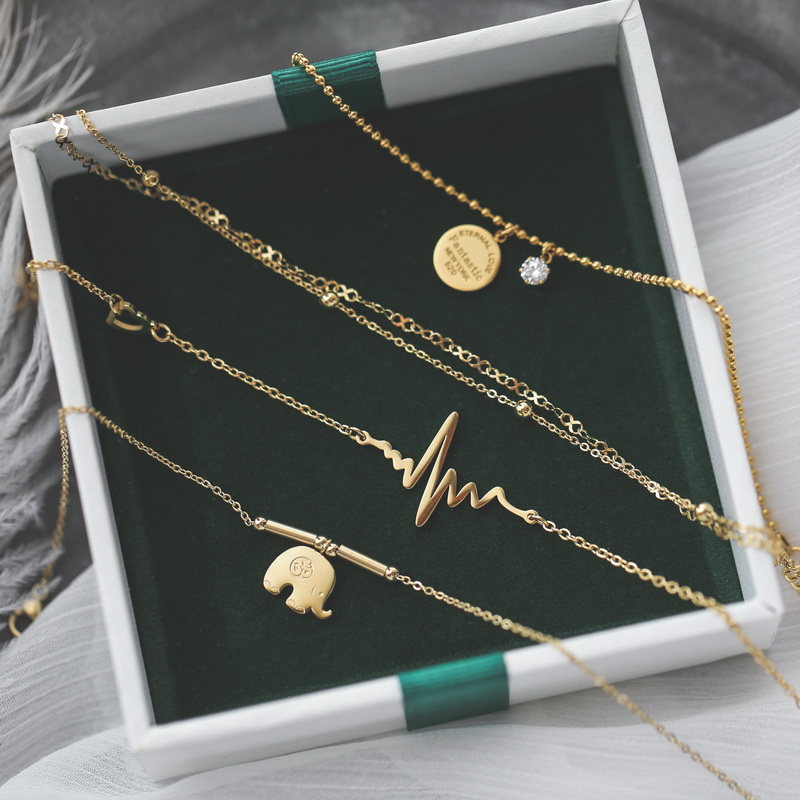 Zhou Dafu Huanmei doesn't fall out of color 2021 new golden ins lukewarm wind minimalist with little crowdsourced senior design