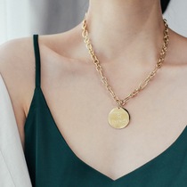 Chow Tai Fook Huanmei Chain Disc Short Sweater Chain Small Luxury Simple Joker New Pendant Necklace Women