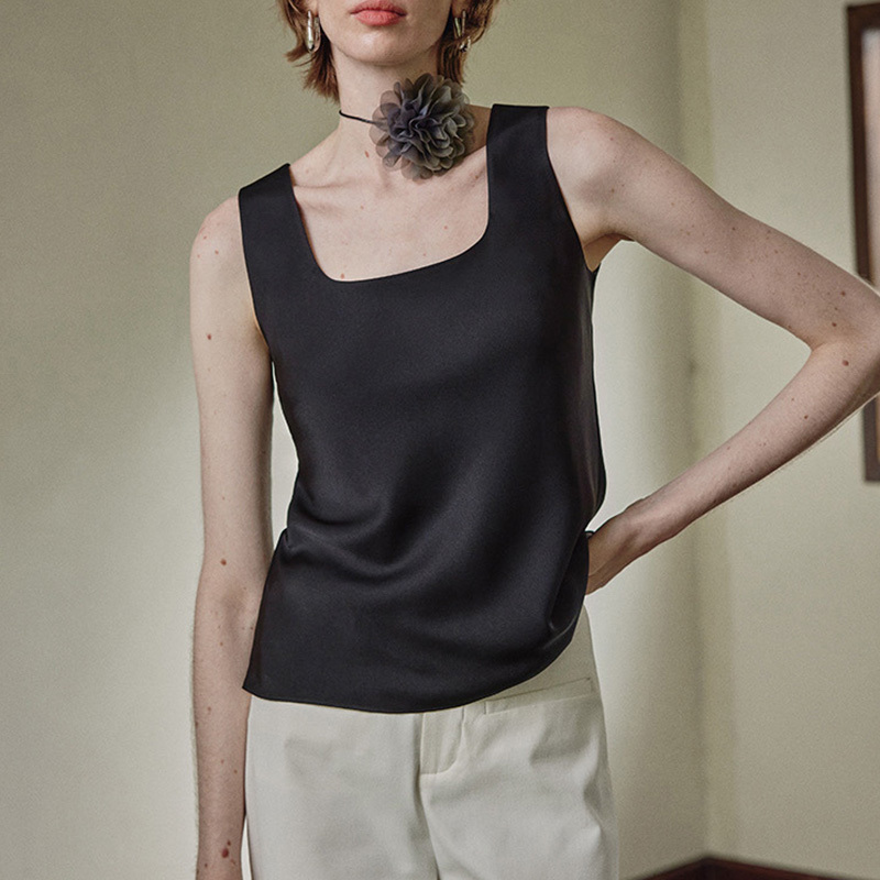 Silk V-Neck Camisole for Women, Summer Sleeveless Top, Outerwear or Inner Layer, Suit-Style Satin Mulberry Silk Base Shirt
