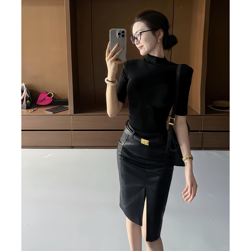 Sister-Style Outfit with a Mature and Elegant Vibe, Flattering Figure, Early Autumn Slit Leather Skirt Two-Piece Set, 2025 New Women's Clothing Sister-Style Outfit with a Mature and Elegant Vibe, Flattering Figure, Early Autumn Slit Leather Skirt Two-Piece Set, 2025 New Women's Clothing