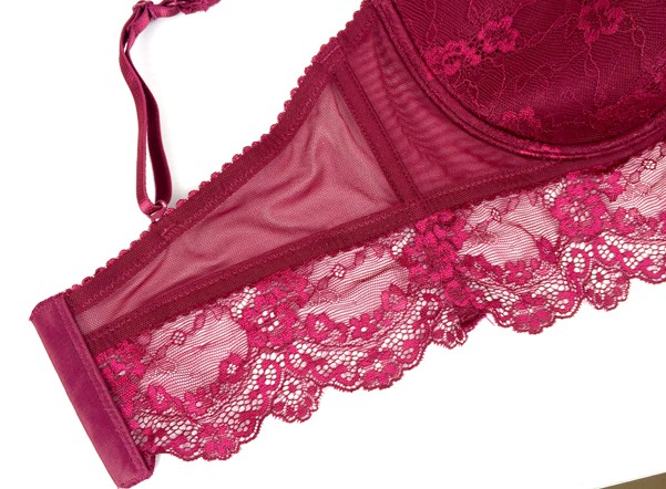 Đặc biệt hàng ngày D Cup Châu Âu và Châu Mỹ Cup mỏng Điều chỉnh Sexy White Lace Sexy Ladies Đồ lót Kích thước lớn Áo ngực đồ bơi nữ kín đáo