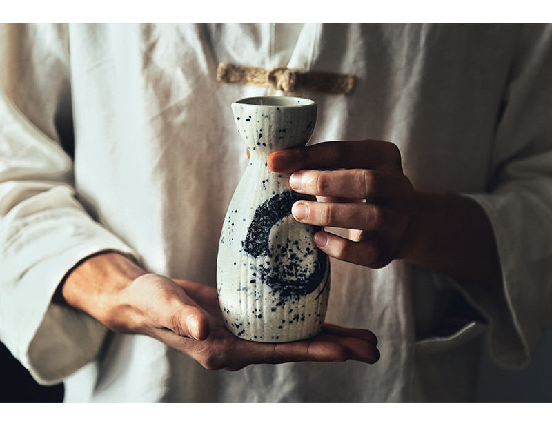 Tao the qing soft Japanese ceramics wine wine suits for Chinese style household points of archaize little hip white yellow liquor cup