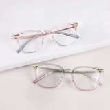 Стакан женскую миопию может быть оборудована определенной степенью линз -коробки, чтобы предотвратить анти -радиацию и круглое лицо.