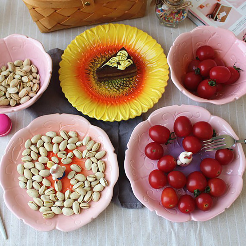 Jingdezhen ceramics under high temperature and glaze color Japanese express cartoon animals rabbits dessert fruit salad plate plate