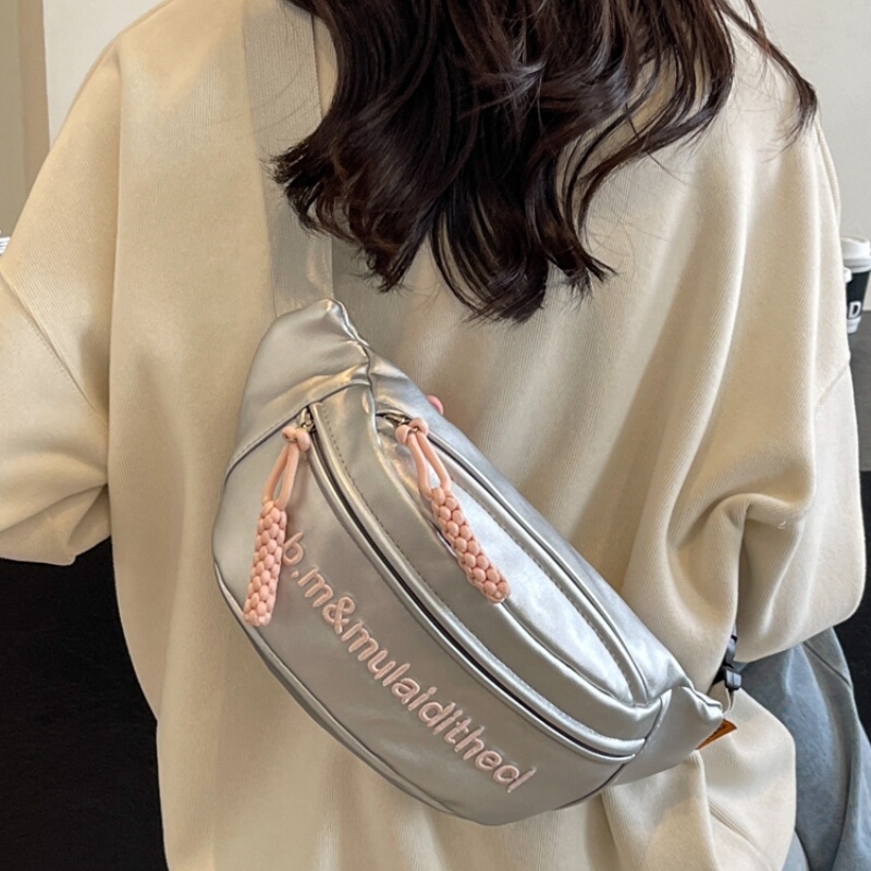 Japanese Stelu Silver Bag for Women 2026 New Summer Versatile Popular Crossbody Chest Bag Casual Phone Waist Bag