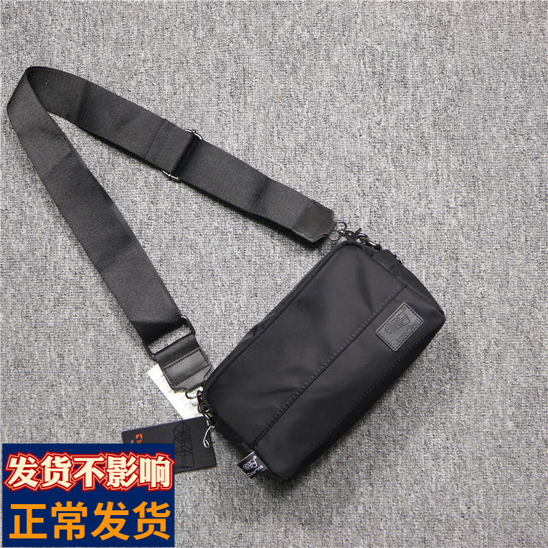 Hong Kong it fashion men's single shoulder bag Chauded with nylon slanted satchel Oxford canvas Travel Little Shoulder Bag