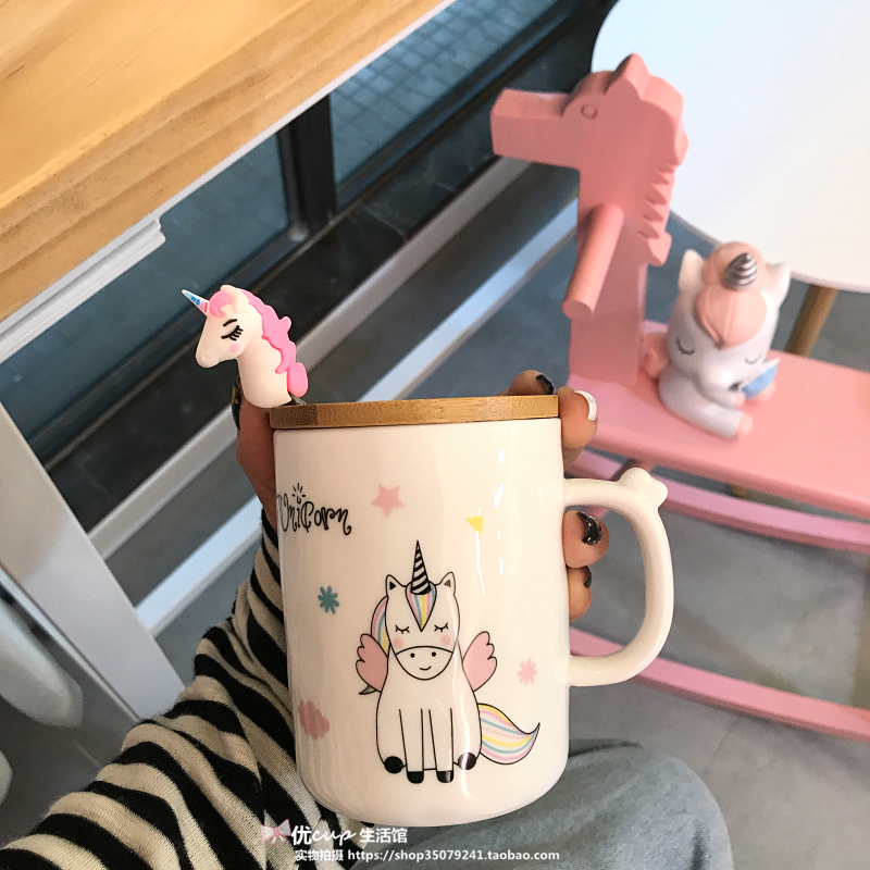 The Japanese lovely creative unicorn ceramic cup carousel mark cup milk coffee cup with pink girl students