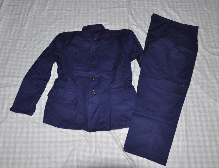 Soviet model brand new original set of 55 navy officers and cadres is No. 1 herringbone military uniform 301 factory 62 years with color difference