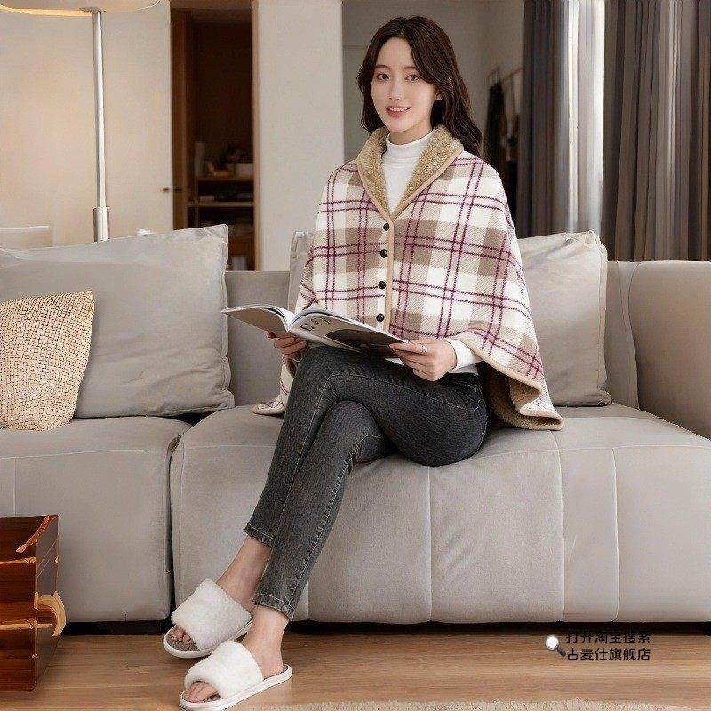 Red Shawl for Women, Dual-Purpose Nap Shawl, Wearable with Buttons, for Office Workstations, Warm Cover for Cold Protection