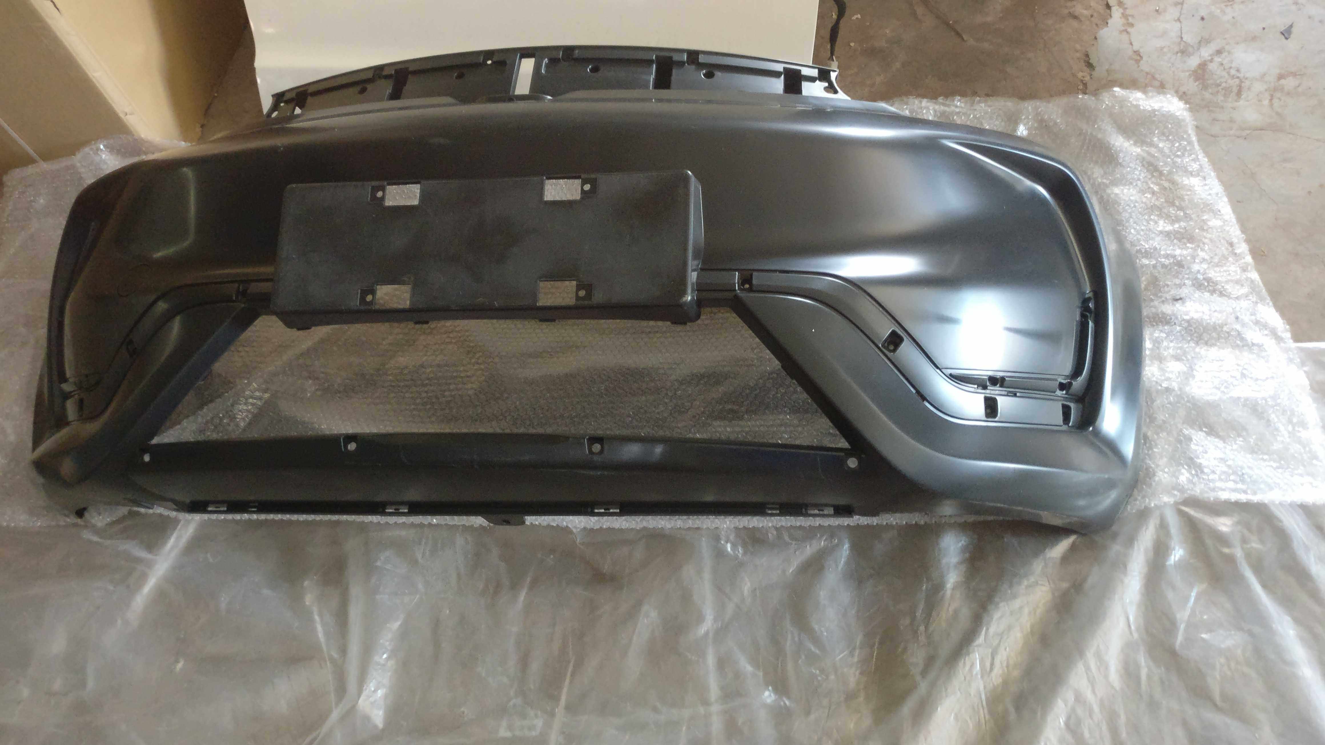 New energy electric vehicle accessories Jiangling E200s front and rear bumper without color original factory