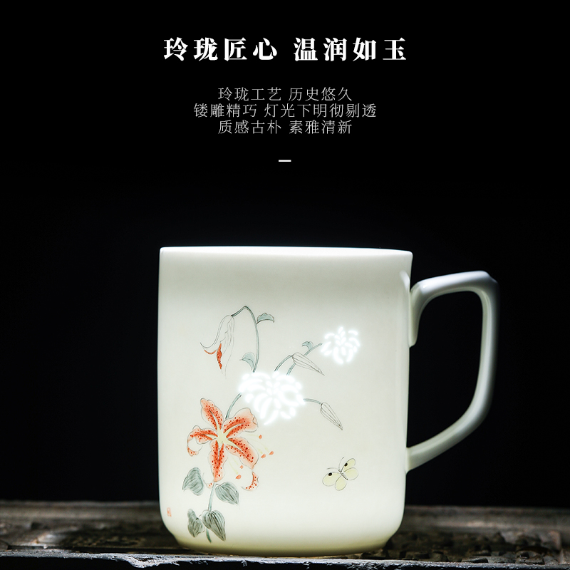 Jingdezhen ceramic bee butterfly office official flagship store cup with the personal special large capacity with the cover glass