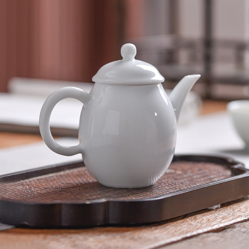 Jingdezhen flagship store ceramic teapot manual sweet white household contracted a single small capacity filter xi shi pot