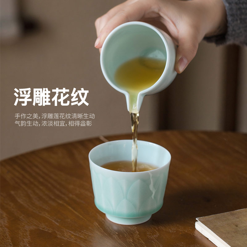 Jingdezhen official flagship store of ceramic film green tea bowl thin foetus sample tea cup kung fu tea set single cup of tea