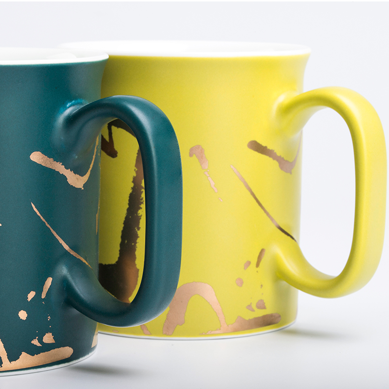 Jingdezhen flagship creative ceramic mugs home office children breakfast coffee cup with cover glass