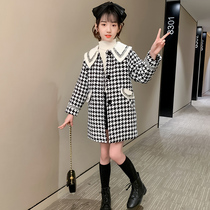 Girls plaid woolen coat long winter girls autumn and winter childrens female middle and childrens winter clothing woolen coat