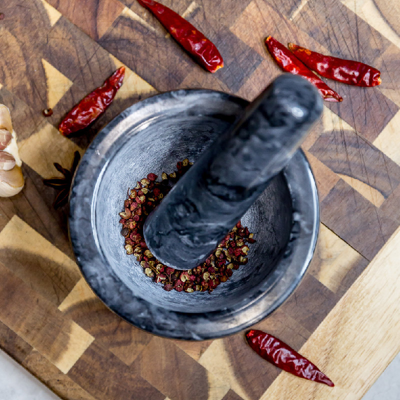 Ika Home Home Light Lavish Marble Press Garlic Press