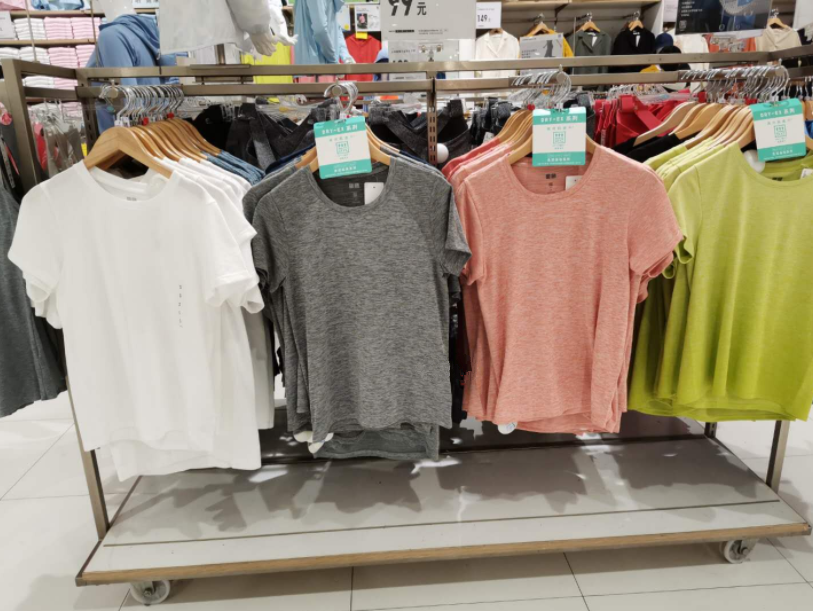 (2 Pieces) Trial Dressing Room Hot Sell Series Pure Color Speed Dry Couple's Round Collar Short Sleeve T-shirt