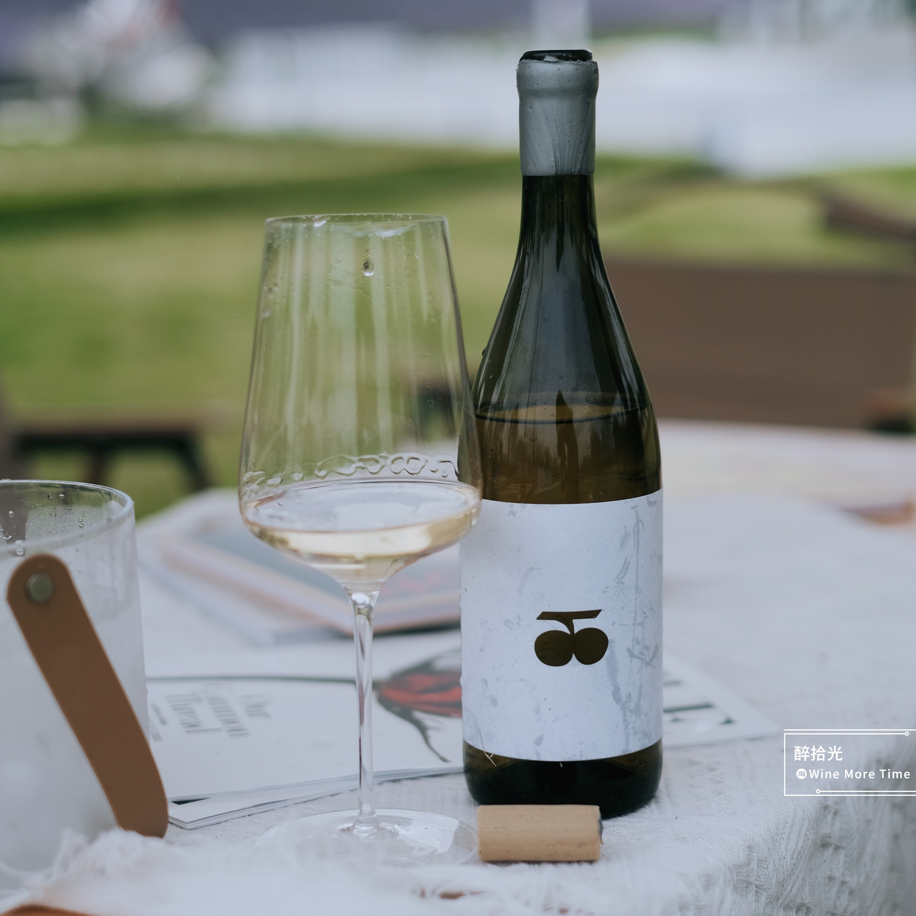 拿奖无数国货之光香格里拉车库酒ZAXEE扎西霞多丽珍藏干白2024