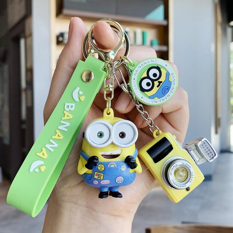 Original DIY Authentic Minions Keychain Cartoon Cute Girl Bag Pendant Couple Keychain Small Accessories