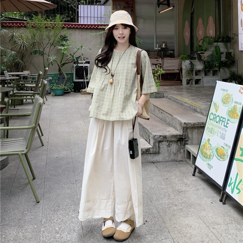 Plus Size Women's Clothing, Fat Girl Style, Vintage Suit, Women's Cotton and Linen Pleated Green Plaid Shirt, Lace Wide-Leg Pants Two-Piece Set Plus Size Women's Clothing, Fat Girl Style, Vintage Suit, Women's Cotton and Linen Pleated Green Plaid Shirt, Lace Wide-Leg Pants Two-Piece Set
