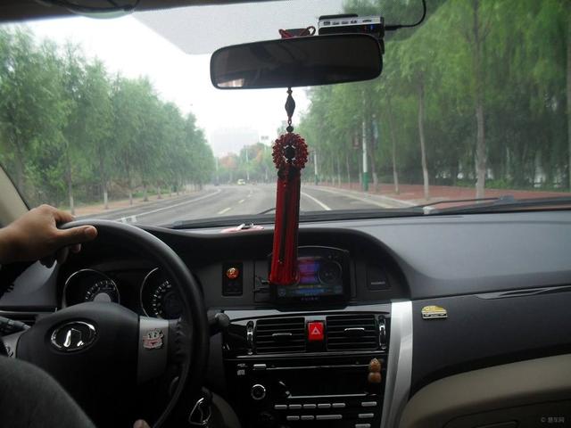这些驾驶习惯很毁车,新手司机中了几点?