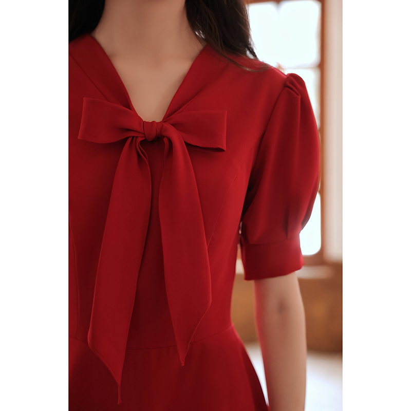 Toast to the bride's daily routine can wear an engaged foreign dress wine red color little sub gown skirt woman back door summer