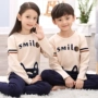 Một gia đình gồm ba mẹ con mùa xuân và mùa thu dài tay cotton mùa hè đồ ngủ trẻ em trai và bé gái phục vụ nhà mỏng bộ nhung dễ thương Hàn Quốc