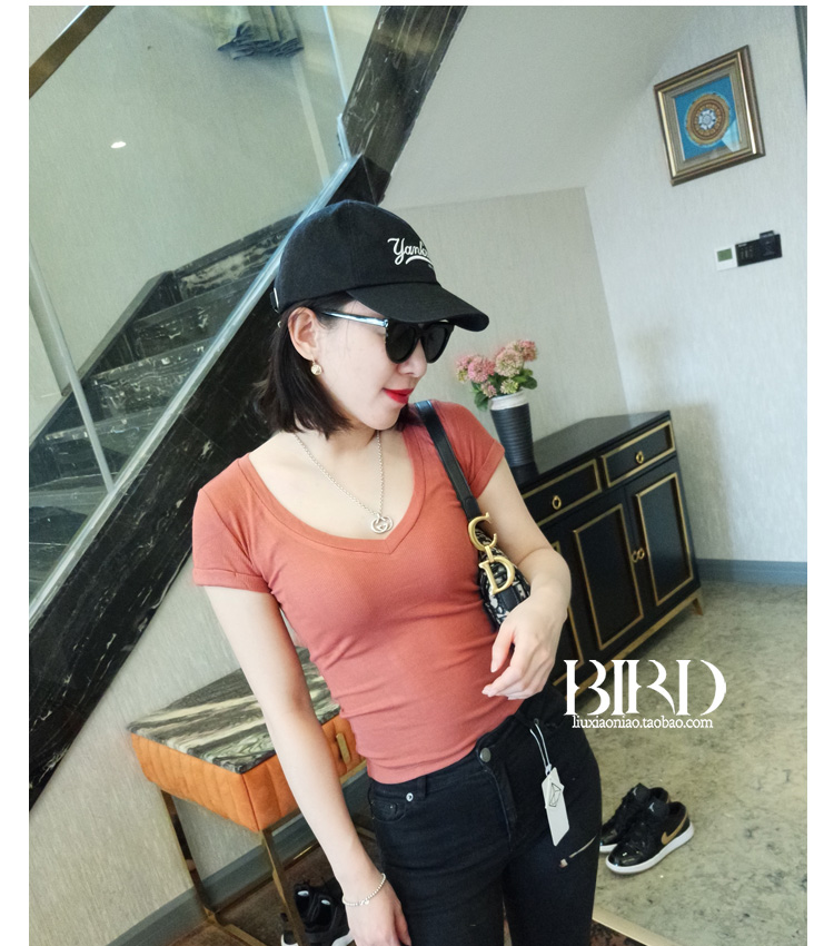 Áo cổ chữ V tay nhỏ tay ngắn Áo thun nữ tay lửng sơ mi xẻ thấp gợi cảm bên trong áo lưới nữ màu đỏ 2019 - Áo phông áo thun tay dài nữ