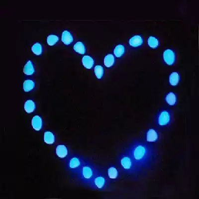 Blue light luminous stone Courtyard decoration Fluorescent pebbles Garden setting Luminous pearl fish tank Aquarium landscaping pebbles