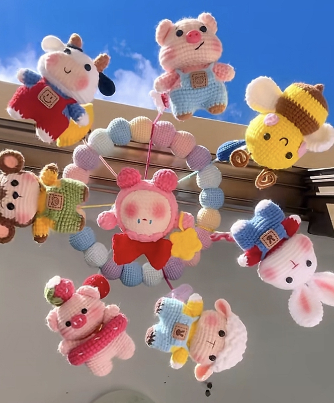 Popular Handmade DIY Macaron Crib Mobile Baby Soothing Tool Crochet Gift Finished Product for Baby
