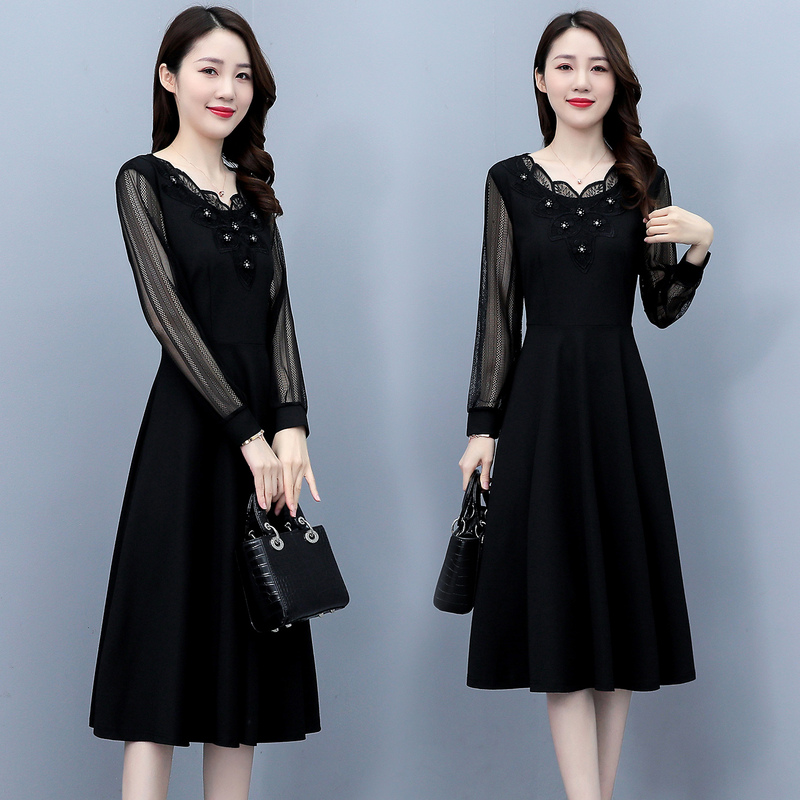 Black Lace Autum Long-Sleeved Dress for Women, New Slim Fit, High-Waisted A-Line Skirt, Elegant and High-End Feel
